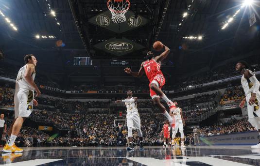 连胜势头难挡！田径豪取十连胜