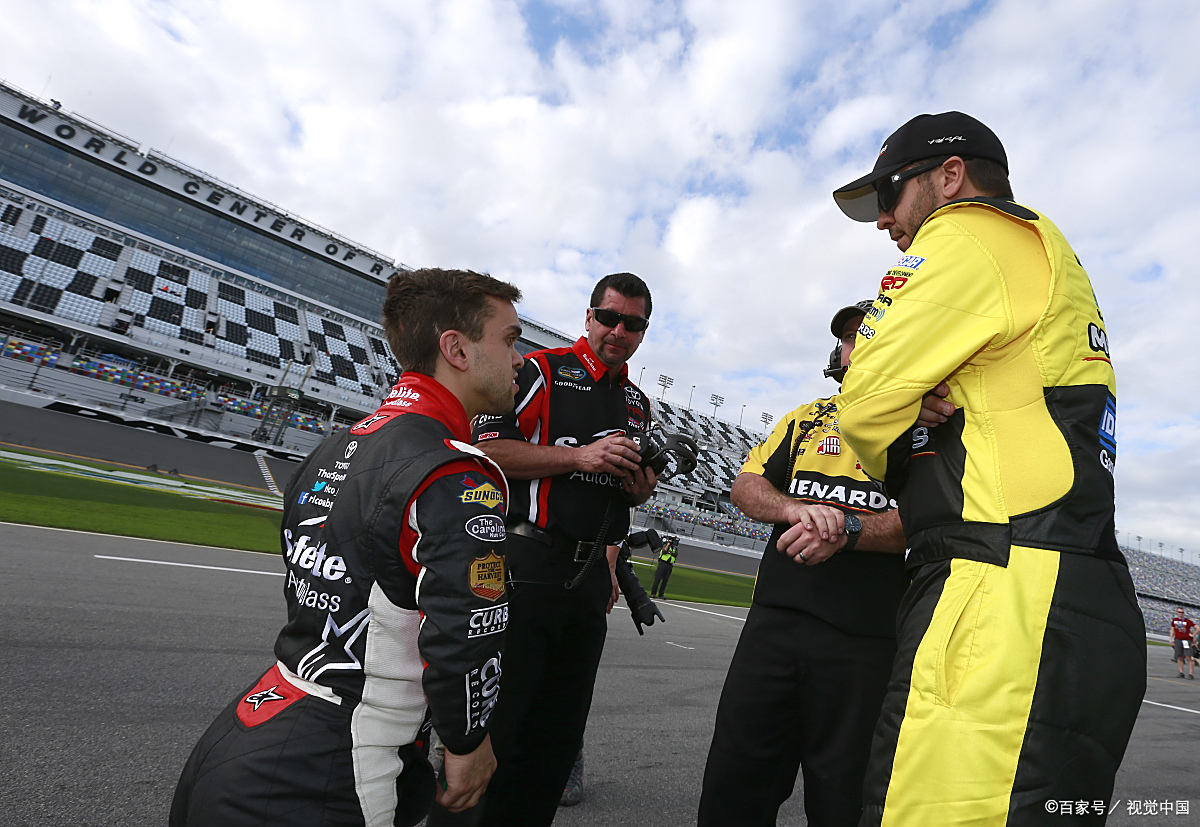 红牛二队完胜梅赛德斯，佩雷兹扛起全队