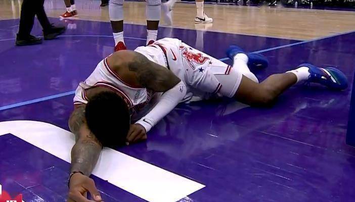 广州队碾压江苏队，杜兰特状态火热