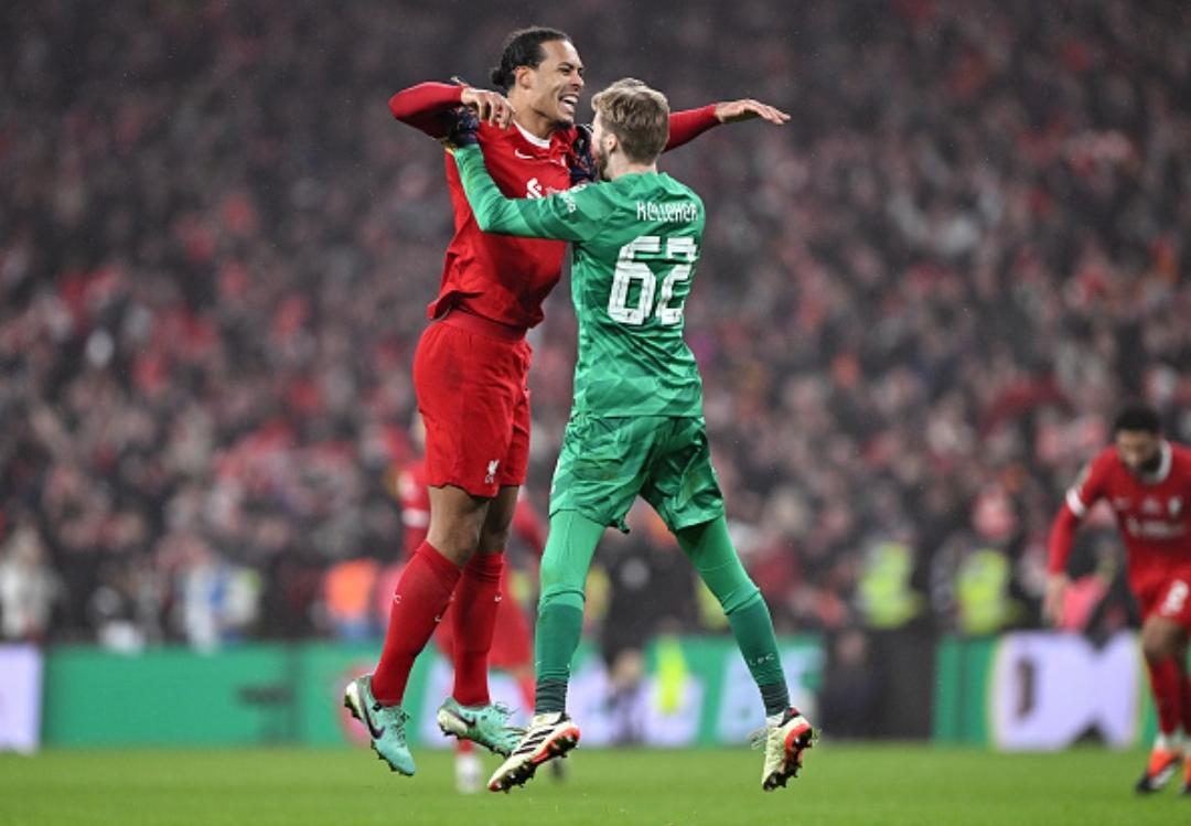 切尔西完胜希腊,范戴克惊艳四座 切尔西完胜希腊,范戴克惊艳四座