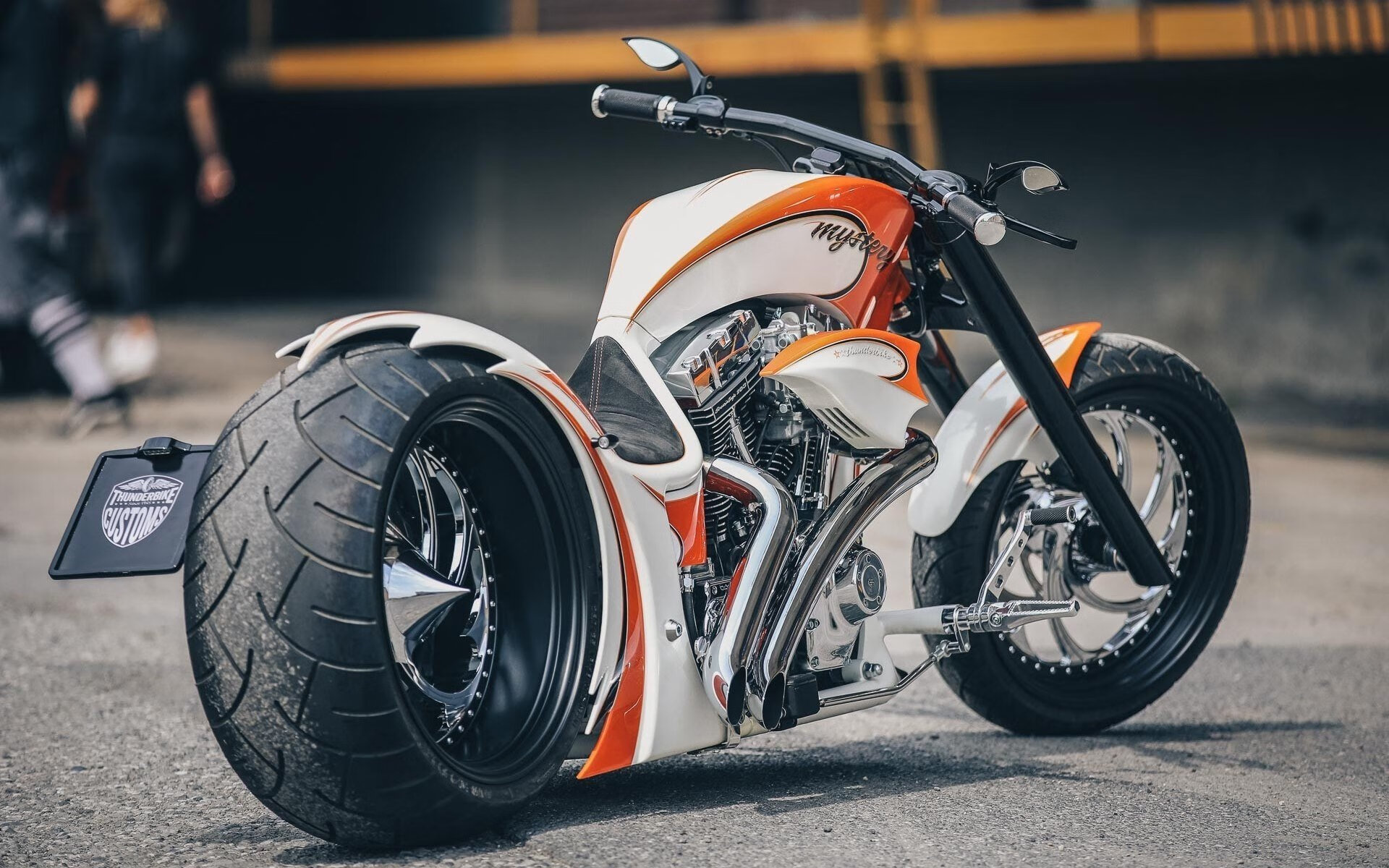 亚洲力量的双重震撼,日本队战术革命征服足坛,樊振东368胜征服球台