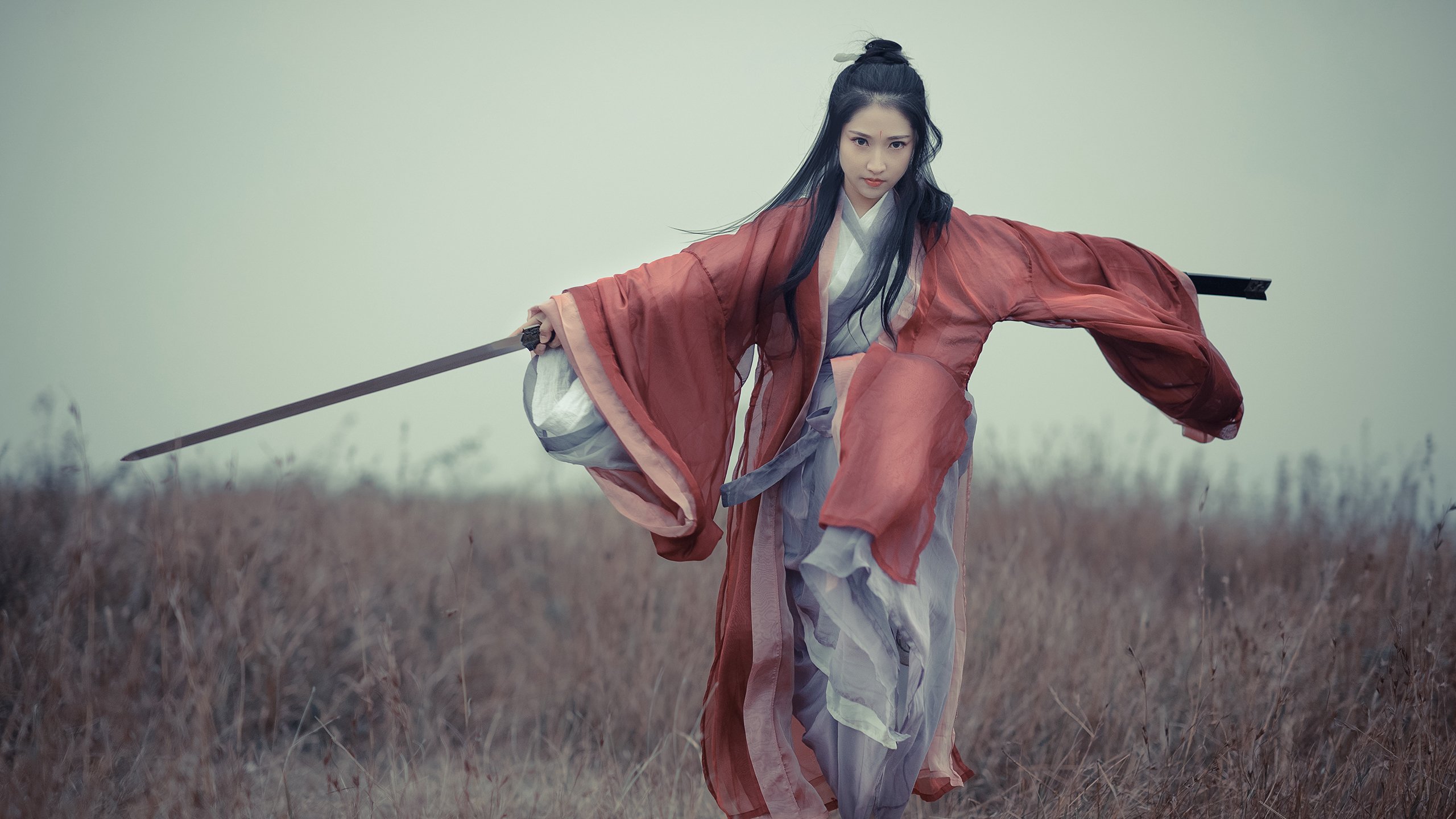 爱游戏体育-足球神秘主义，当伊萨克爆发撕裂平行宇宙，西班牙如何险胜那不勒斯？