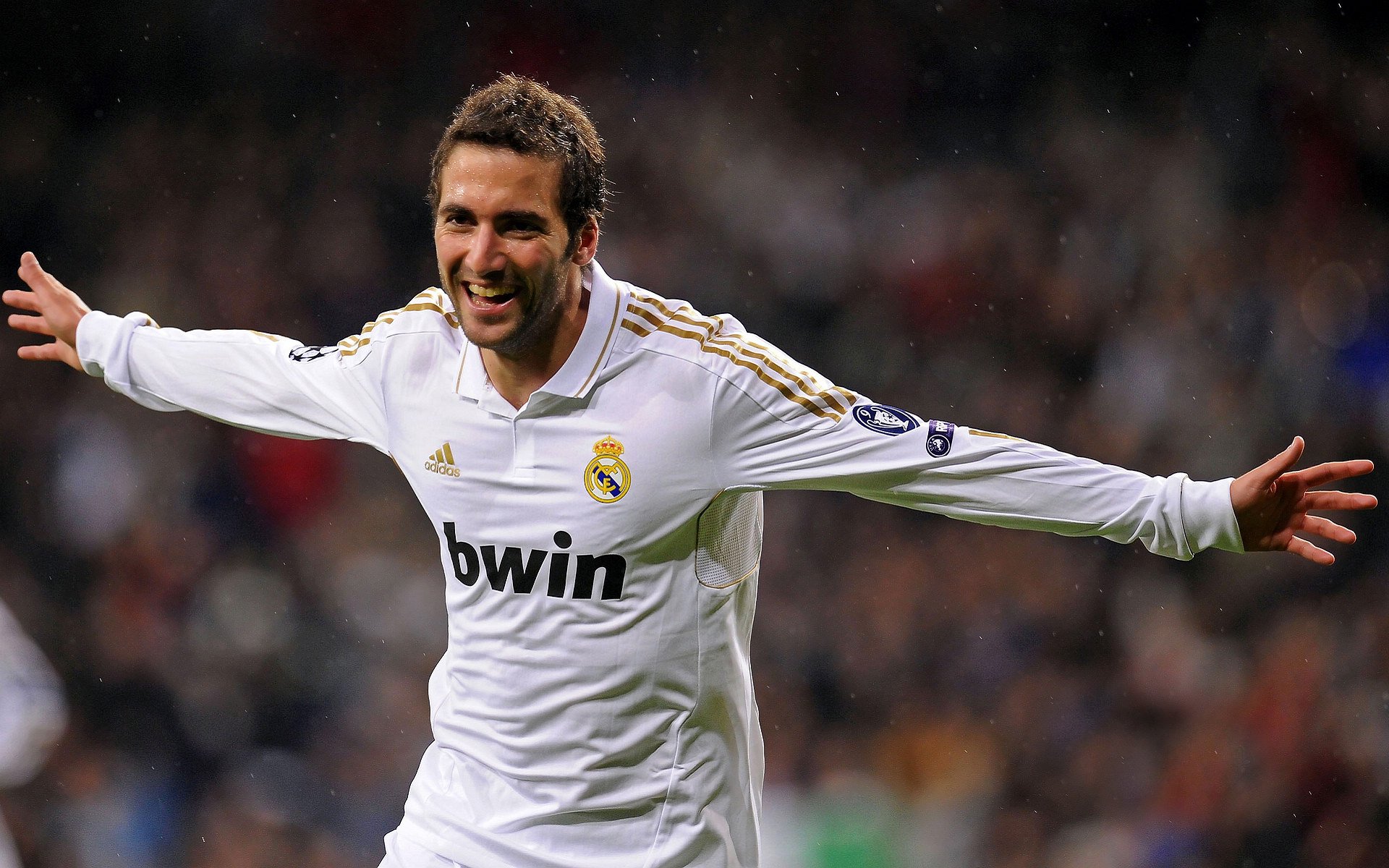 双赛道霸权,从巴格达到街道赛道的速度与掌控