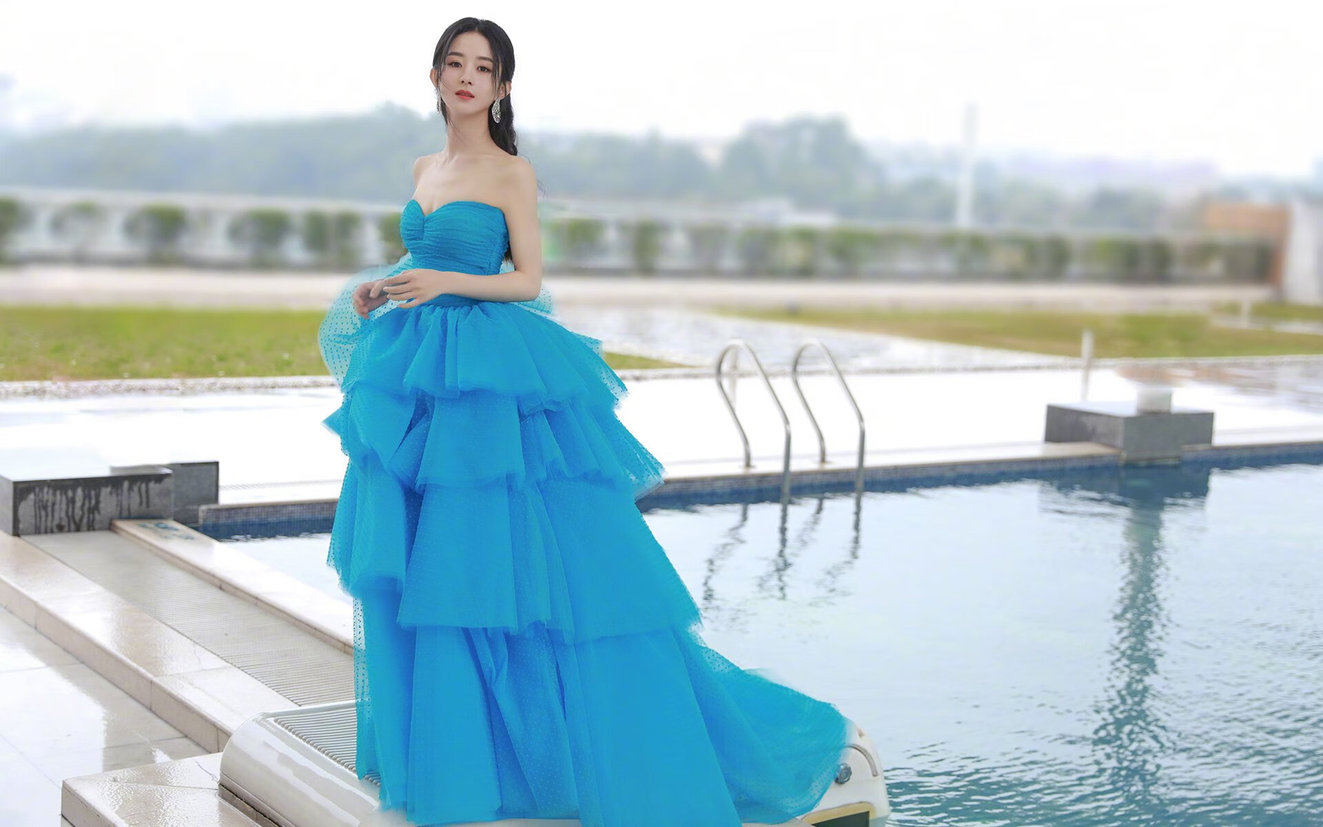 当日本重炮打穿智利南美之墙，C罗终于遇见那面映照宿命的镜子