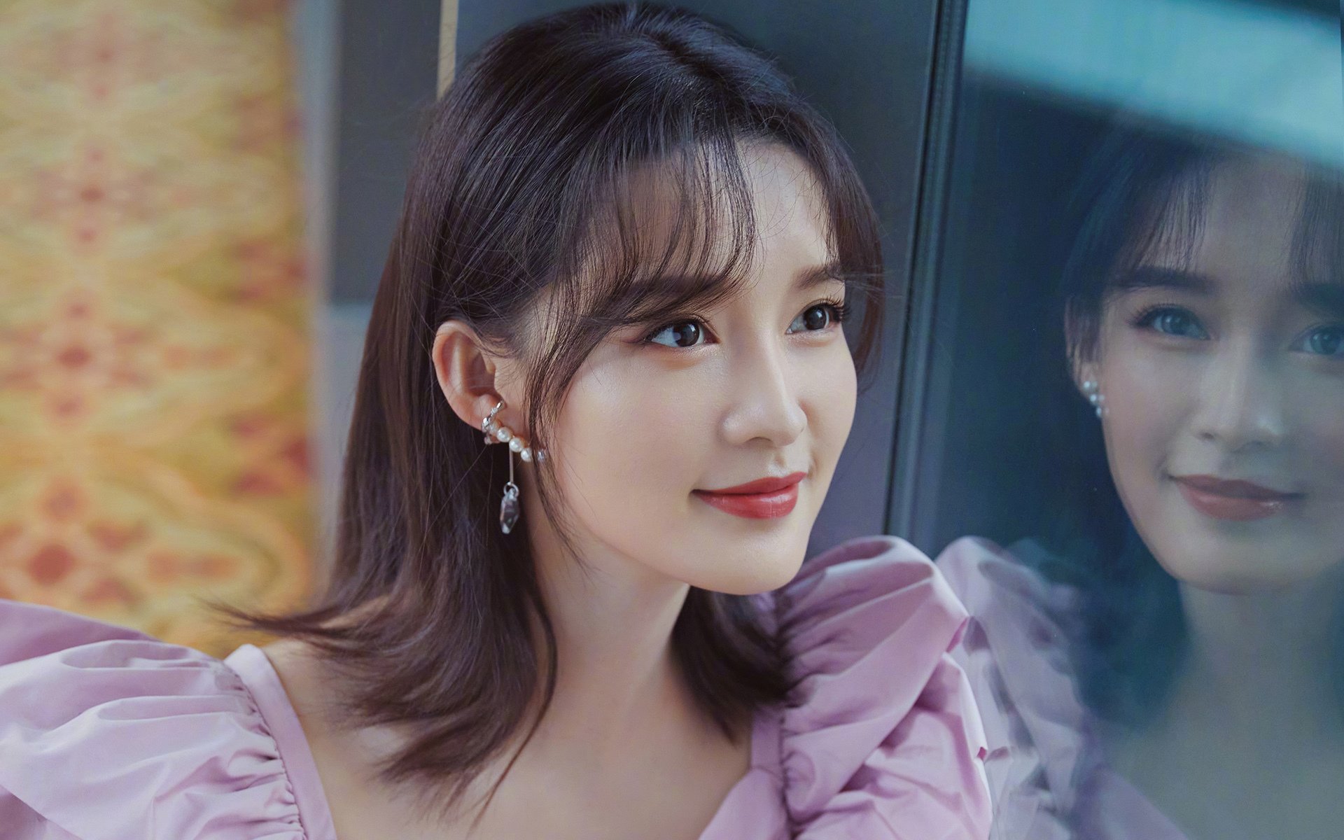 双线奏凯，当团队铁律遇上个人神话，绿茵场回荡着两种胜利的共鸣